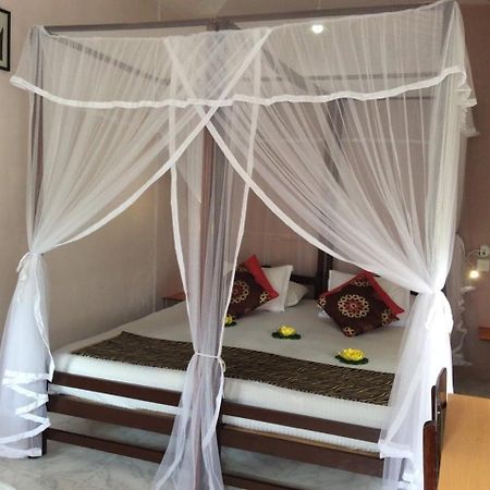 Wijenayake'S - Beach Haven Guest House - Galle Fort エクステリア 写真