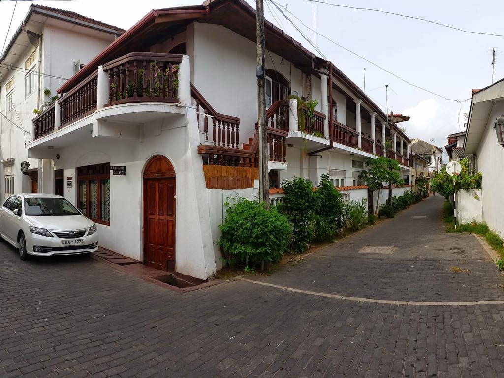 Wijenayake'S - Beach Haven Guest House - Galle Fort エクステリア 写真