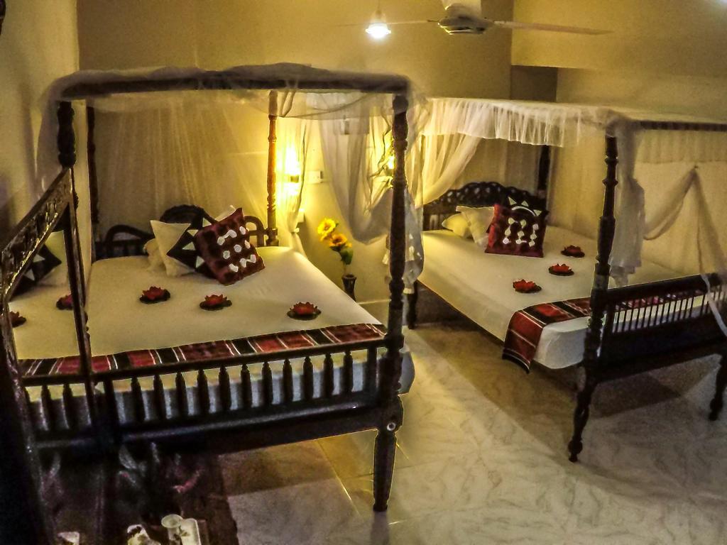 Wijenayake'S - Beach Haven Guest House - Galle Fort エクステリア 写真