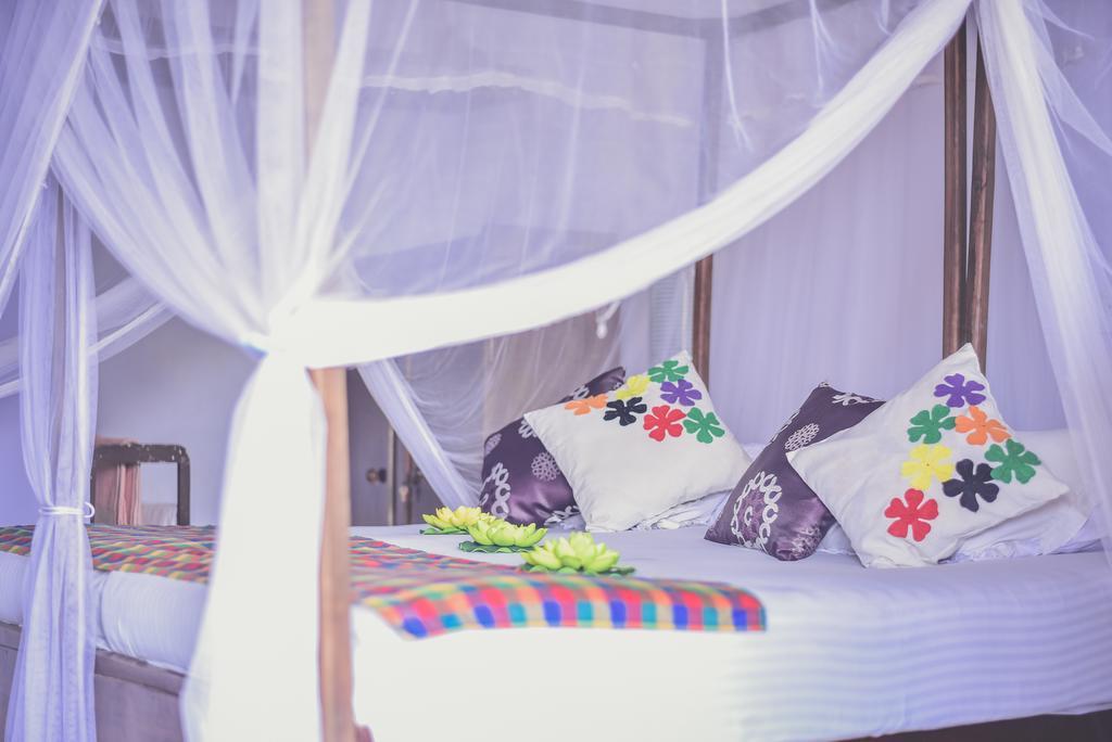 Wijenayake'S - Beach Haven Guest House - Galle Fort エクステリア 写真