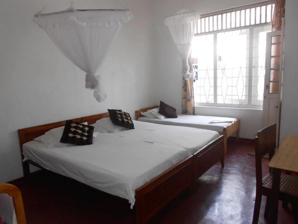Wijenayake'S - Beach Haven Guest House - Galle Fort エクステリア 写真