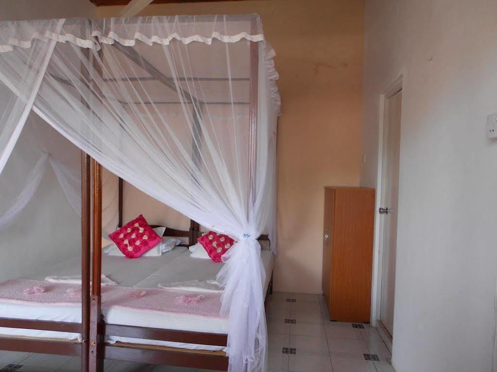 Wijenayake'S - Beach Haven Guest House - Galle Fort エクステリア 写真