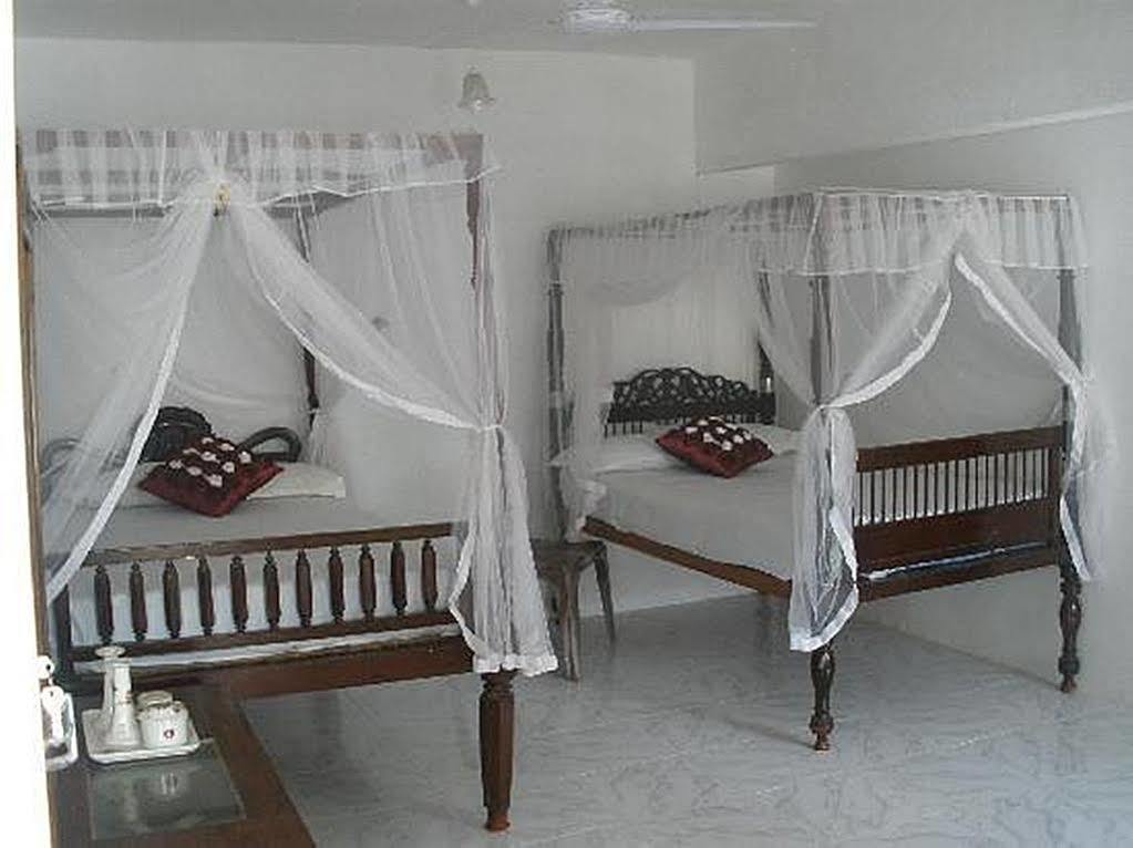 Wijenayake'S - Beach Haven Guest House - Galle Fort エクステリア 写真