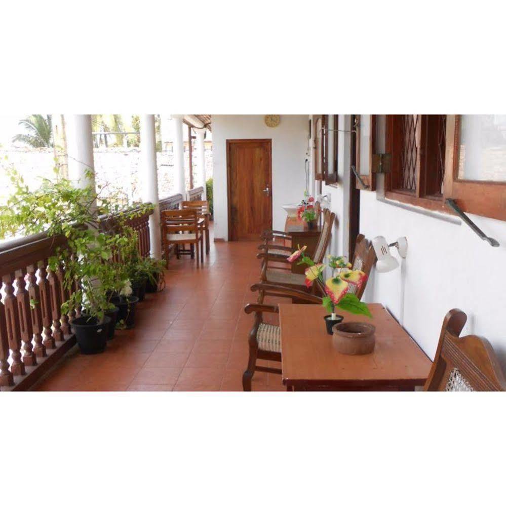 Wijenayake'S - Beach Haven Guest House - Galle Fort エクステリア 写真