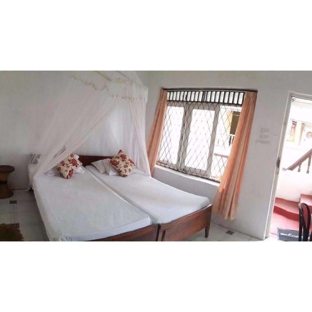 Wijenayake'S - Beach Haven Guest House - Galle Fort エクステリア 写真
