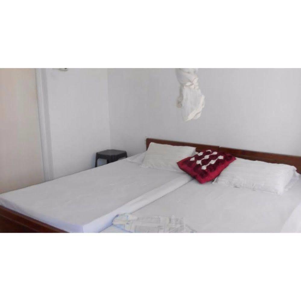 Wijenayake'S - Beach Haven Guest House - Galle Fort エクステリア 写真